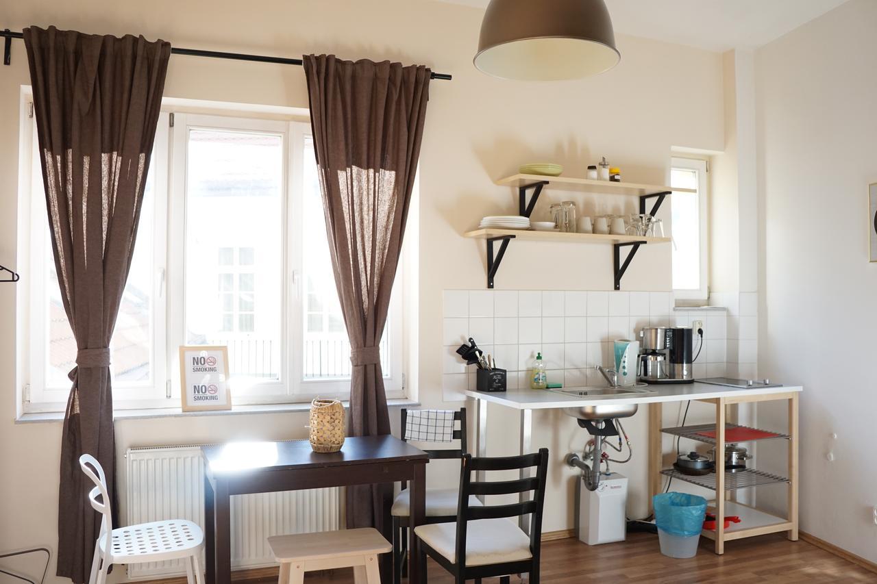 Funci Dancing 6 Apartment Prague Extérieur photo